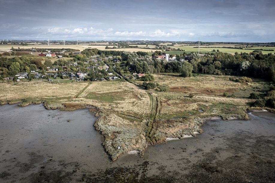I samarbejde med kommuner, Forsvaret, Miljøstyrelsen og med tip fra borgere har Region Hovedstaden indsamlet materiale om, de aktiviteter og stoffer, der har været brugt på brandøvelsespladser.
