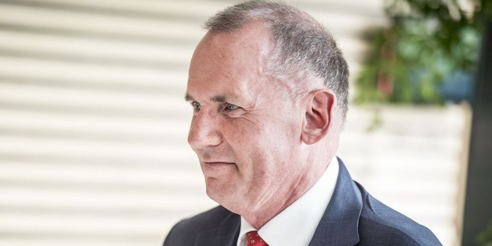 Generalsekretær for Røde Kors, Anders Ladekarl, kalder ensomhed en af vores største udfordringer.