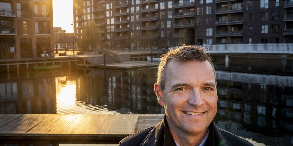 Jakob Næsager (K), Børne- og Ungdomsborgmester i Københavns Kommune, mener at det kan lette presset på kommune anlægsramme, hvis forældre vælger private pasningsordninger til deres børn.