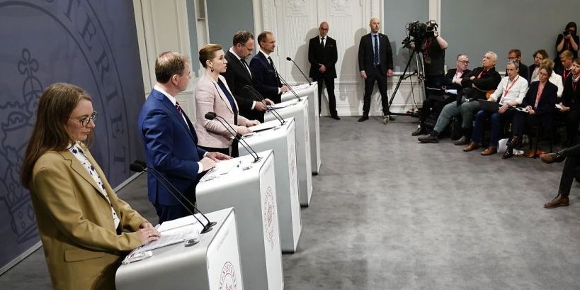 Regeringen vil skære i kommunernes anlægsrammer de kommende år for at frigøre anlægskræfter til den massive grønne investeringsplan, som skal frigøre Danmark og Europa fra russisk naturgas.