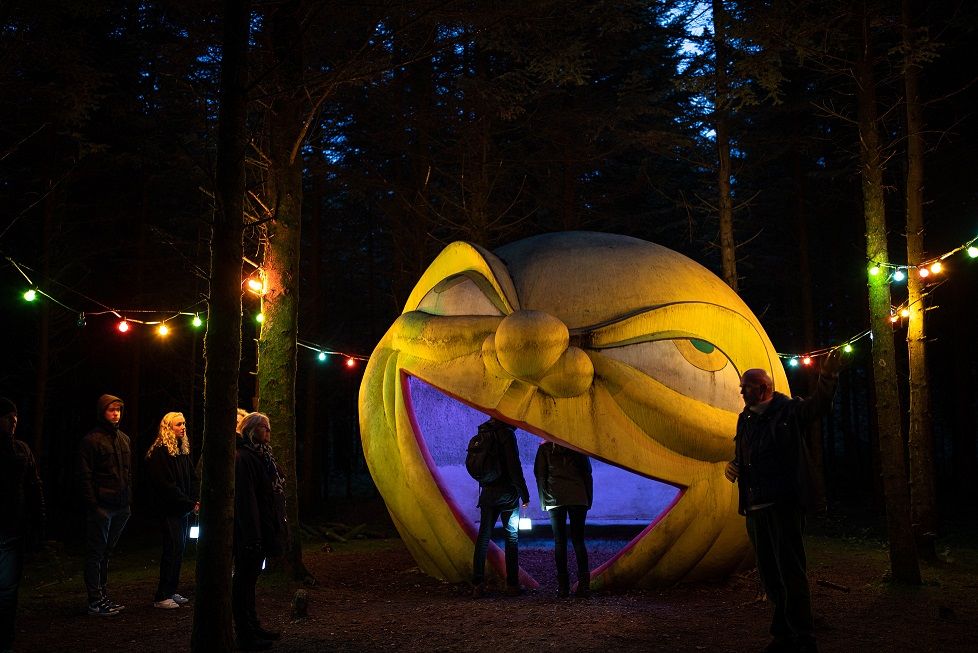 En ny bygning i Deep Forest Art Land skal rumme faciliteter til besøgende og udøvende kunstnere.