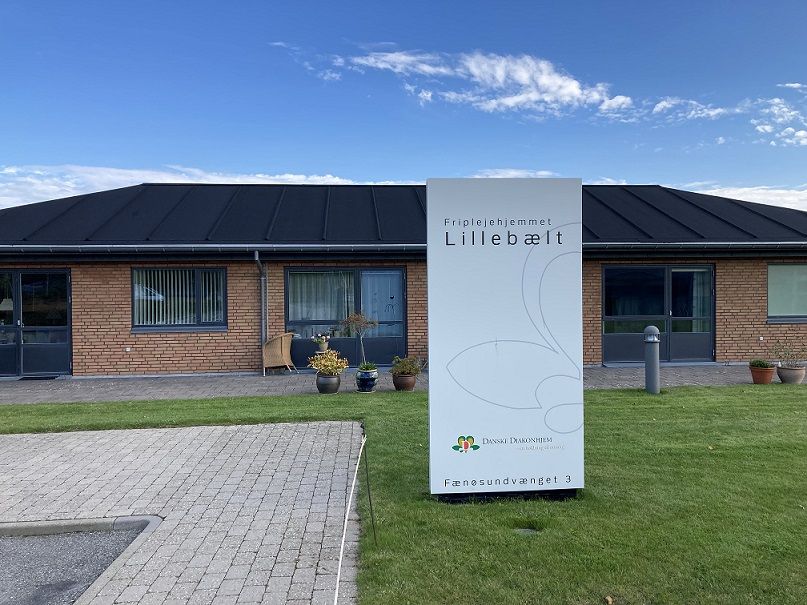 Flere friplejehjem er på vej. Her ses friplejehjemmet Lillebælt i Middelfart, som er et moderne plejehjem med 40 boliger, der hver har et lille tekøkken, badeværelse, stue og terrasse.