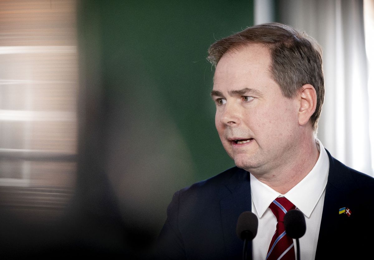 Et nyt forslag om finansieringen af inflationshjælp fra finansminister Nicolai Wammen møder skarp kritik fra Kommunernes Landsforenings formand.