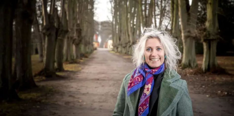Et snævert flertal i byrådet i Lejre Kommune har besluttet at fyre kommunaldirektør Inger Marie Vynne.