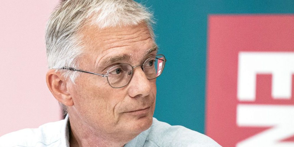 Jakob Sølvhøj opfordrer kraftig regeringen til at fortsætte forhandlingerne på handicapområdet, så de kan rette op på kommunalreformen.