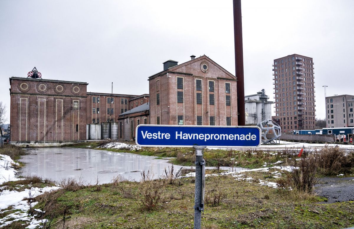 Nu er det første krav om erstatning dukket op i kølvandet på skandalen om udbygningsaftaler i Aalborg Kommune Det var folk bag grunden Spritten A/S, der klagede kraftigt og var med til at få skandalen til at rulle.