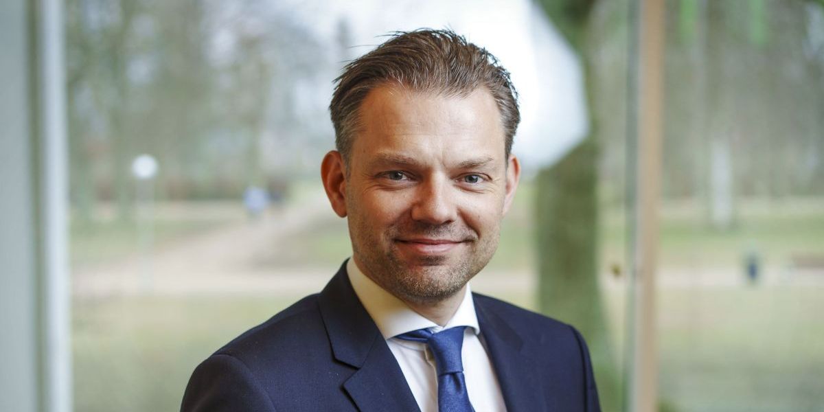 Blandt andre Frederiksbergs borgmester Michael Vindfeldt (S) må se i øjnene, at det bliver meget svært at få styr på budgettet for 2023 ved hjælp af en skattestigning.