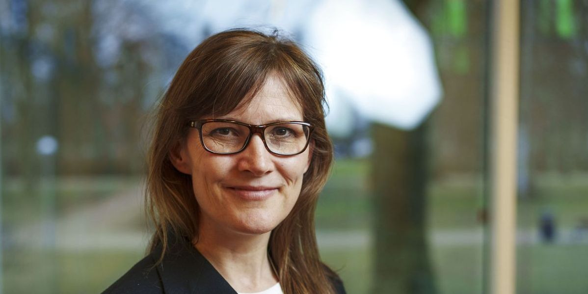 "Den behandling Helsingør Kommune – og dermed medarbejdere, skoleelever og forældre - har været udsat for denne sommer, er ikke i orden!" skriver Helsingørs borgmester Benedikte Kiær (K).