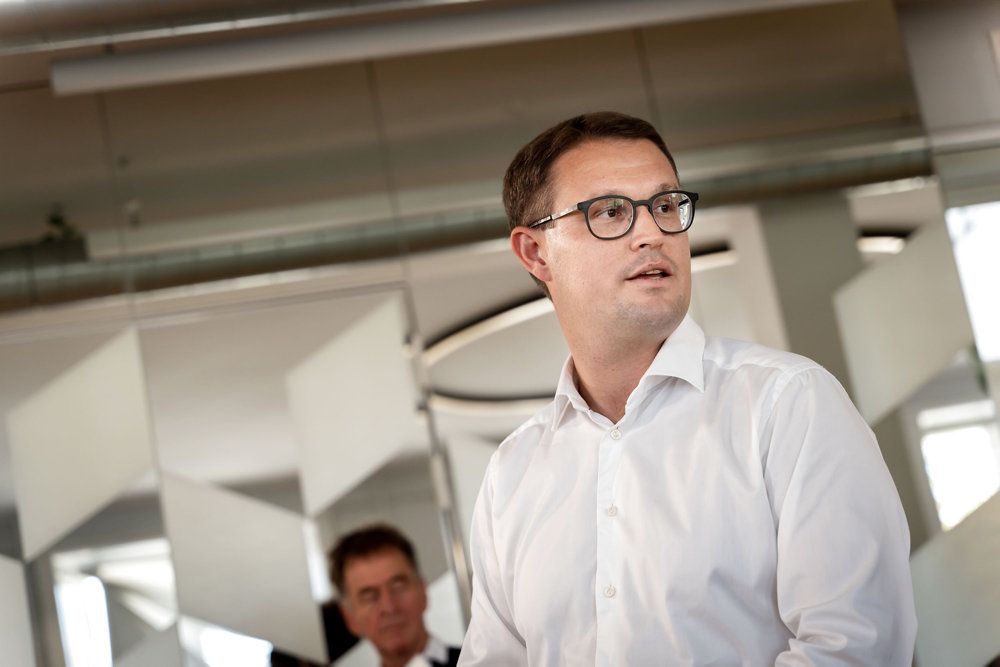 Indenrigs- og boligminister Christian Rabjerg Madsen (S) kan ikke svare på, om udspillet vil betyde fyringer i kommunerne.