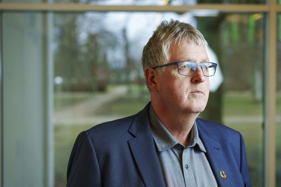 Det vil forringe den borgernære velfærd, hvis ikke regeringen finder penge til kommunerne, lyder det fra flere socialdemokratiske borgmestre - blandt andre Erik Lauritzen (billedet), der er borgmester i Sønderborg.
