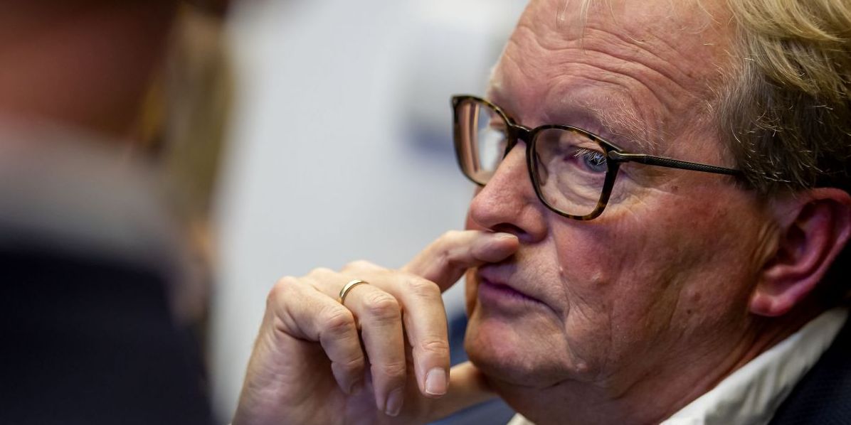 Viborg-borgmester Ulrik Wilbek (V) er imod tørklædeforbud.