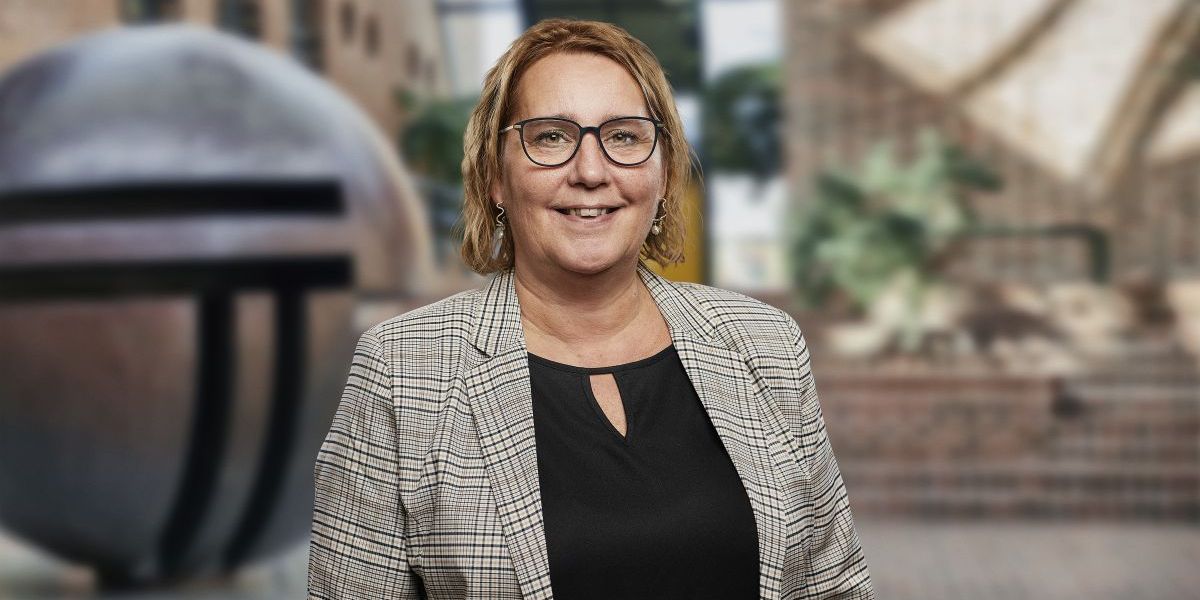 "Vi har tænkt os at være civilt ulydige og fjerne det, der er meningsløst for borgerne, selvom det står i loven," siger formand for arbejdsmarkedsudvalget i Holstebro, Dorthe Pia Hansen.