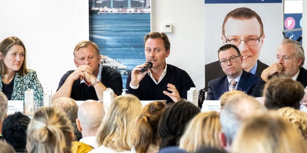 Lean Milo, som er opstillet i København, har store forandringer for i beskæftigelsessystemet, proklamerede han torsdag i paneldebat i Jobcenter København. 