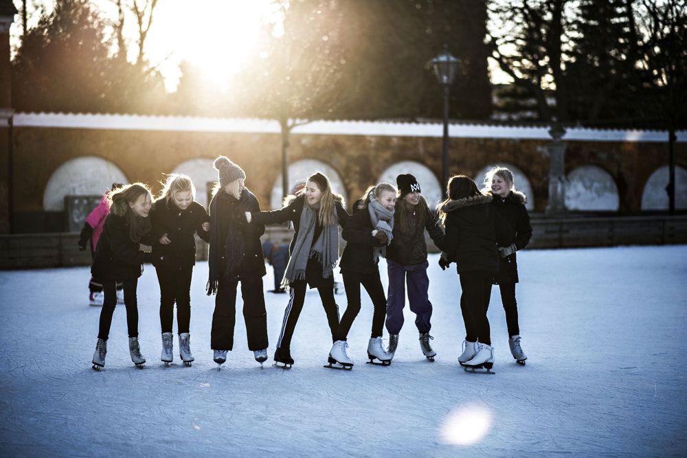 Skøjtebanen på runddelen i Frederiksberg Kommune bliver ikke til noget i år på grund af energikrisen. Det meddeler borgmester på Frederiksberg Michael Vindfeldt (S) på Facebook tirsdag.