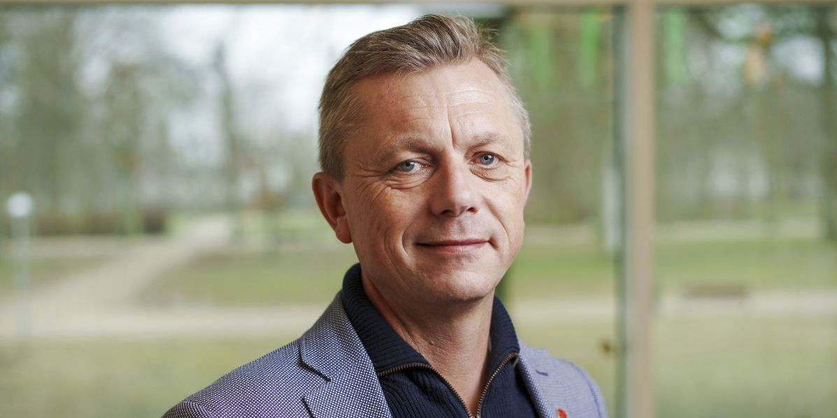 Borgmesteren i Kerteminde Kasper Ejsing Olesen (S) maner til besindighed, når man ser på kommunens tab på værdipapirer.