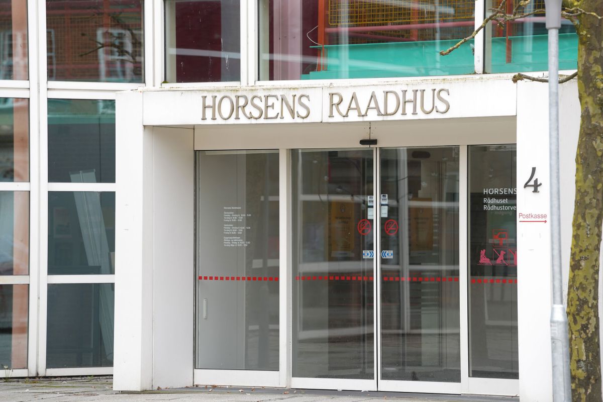 To kvinder ansat i Horsens Kommune tiltales nu for at have snaget i CPR-register.