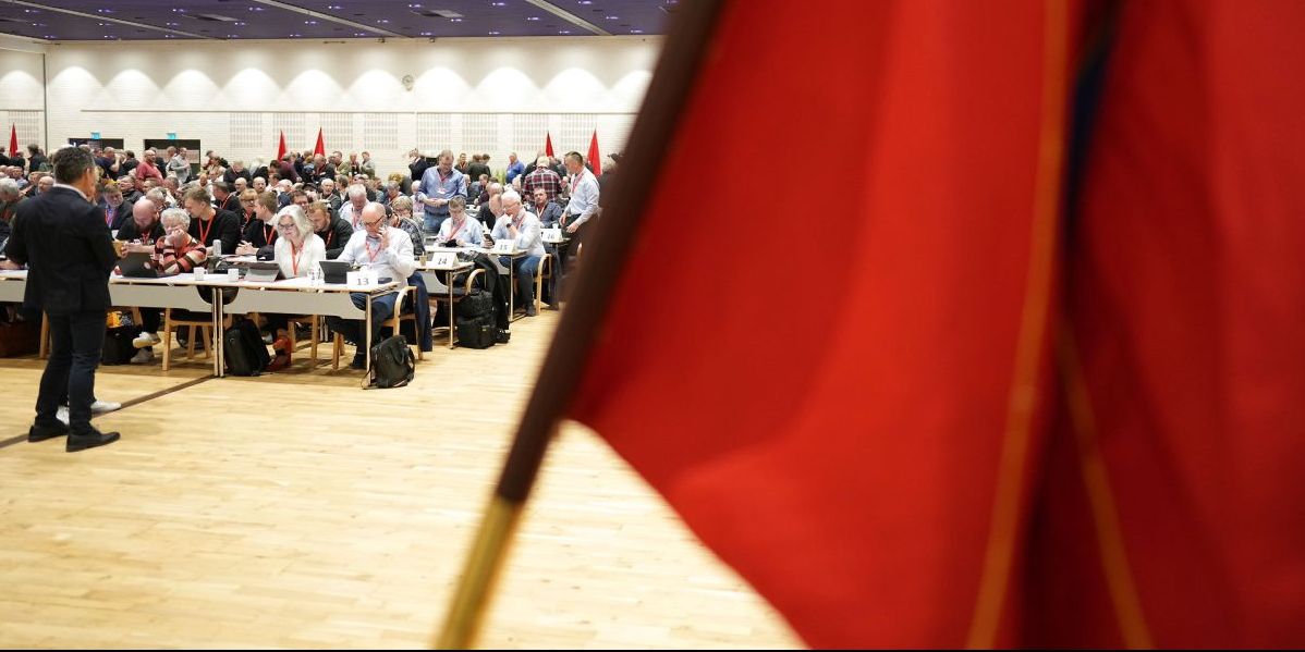 Blandt andre penge brugt af Aalborg Kommune på storstilede velkomst-receptioner ved to 3F-kongresser har vakt opsigt.