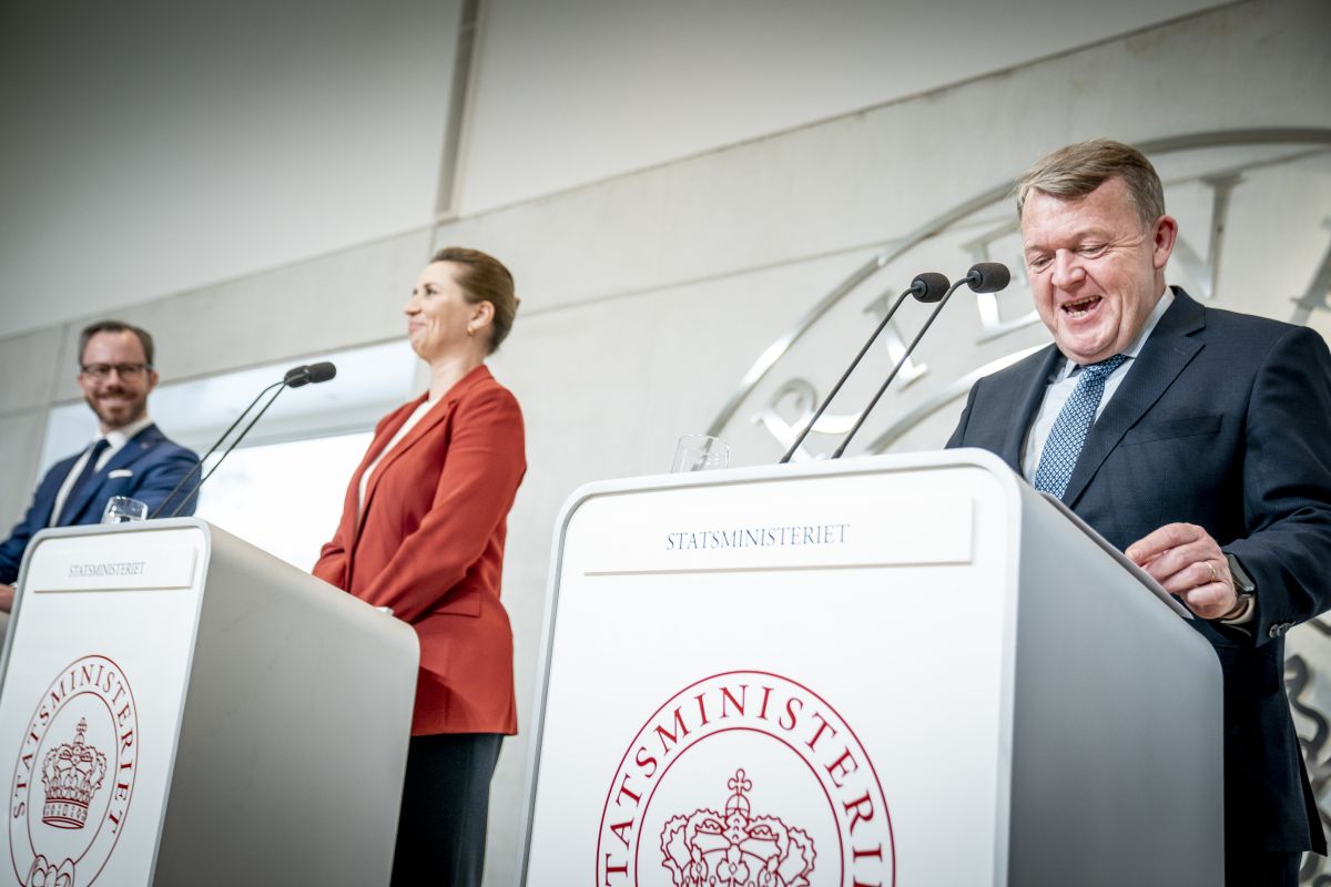 Frisættelsen af velfærdsområderne er hjemme, og det frie valg er mere end sikret, fremgår det af et nyt regeringsgrundlag.