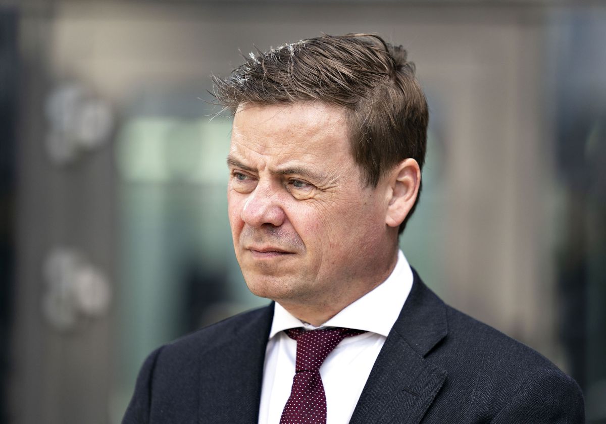 Borgmester Thomas Kastrup-Larsen har selv deltaget i en julefrokost og bowlingarrangement, som Aalborg Kommunes eventchef har betalt med kommunens kreditkort.