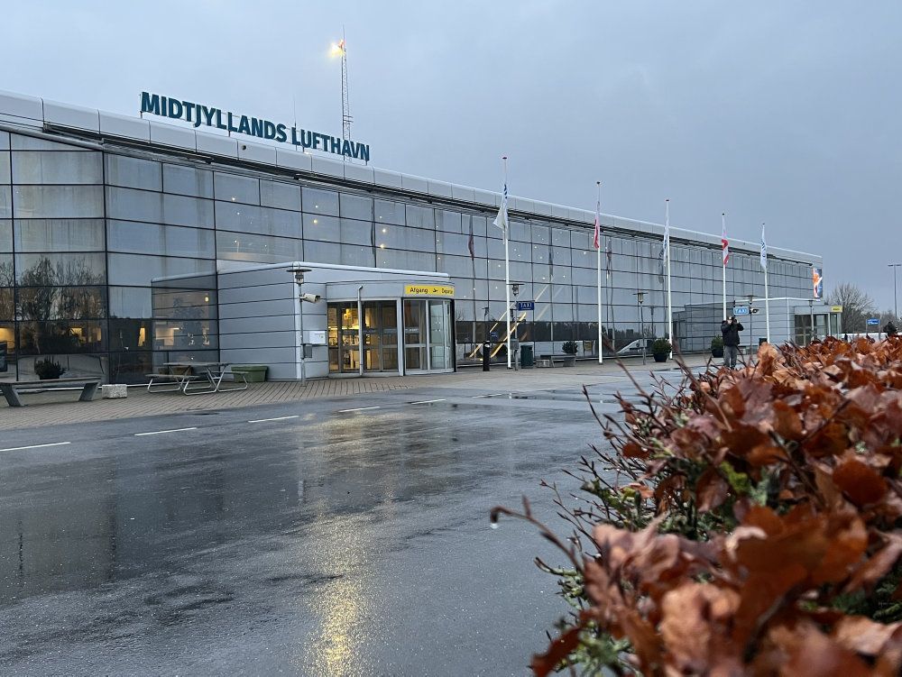 9. december letter det sidste fly, da Midtjyllands Lufthavns eneste operatør, danske DAT, har meddelt, at man ikke længere vil flyve fra Karup. Det kalder på statsstøtte for at overleve, mener borgmestre.
