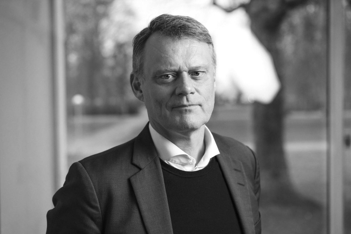 Kommunaldirektør Christian Roslev siger i et interview, at hans ledelse bygger på tillid til medarbejderne og ikke kontrol.