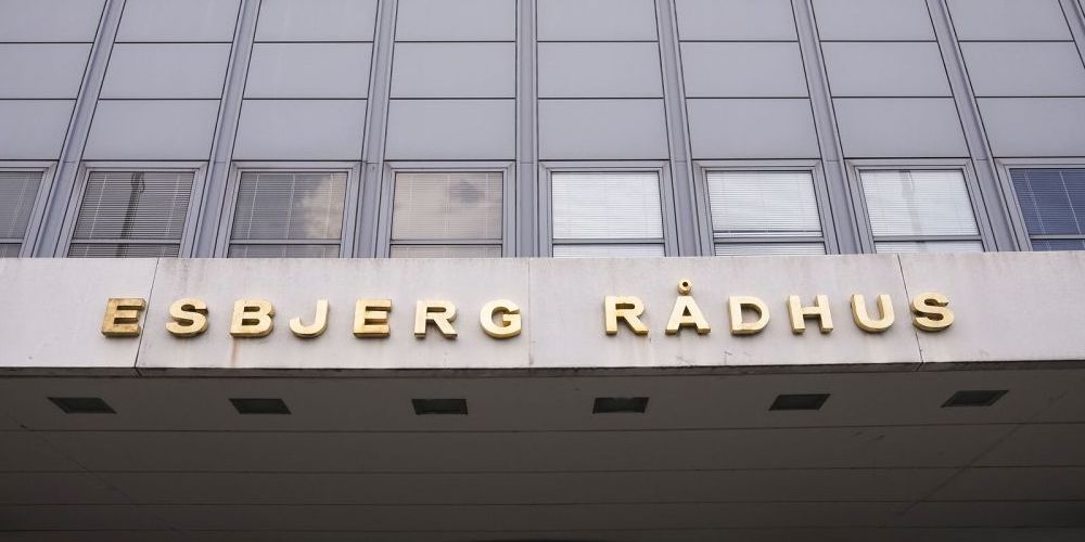 Samlet set vurderer forvaltningen, at der vil være et merforbrug i 2023 på ca. 100 millioner kroner.