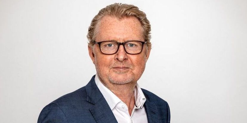 Økonomiprofessor Michael Rosholm kalder regeringens kommende besparelser på tre milliarder kroner på jobcentrene for et stort eksperiment, som i sidste ende kan blive rigtig dyrt.