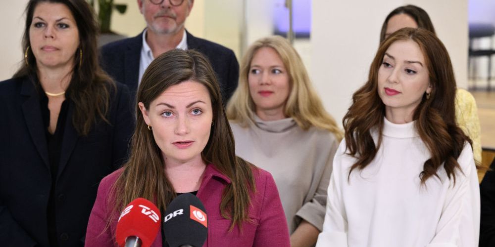 Partierne udenfor regeringen er blandt andet træt af, at regeringen i sit forslag har afsat hele rammen. Det er dog normalen ved forhandlingerne for SSA-reserven.