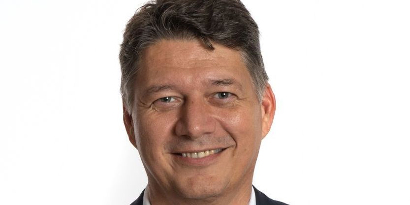 "Der kommer hele tiden nye ting frem, som vi ikke fik at vide. Man kan godt få den tanke, at der er nogen, der ikke vil have, at byrådet ved det her, selv om de har ret til det," siger rådmand Morten Thiessen (K) til Nordjyske.