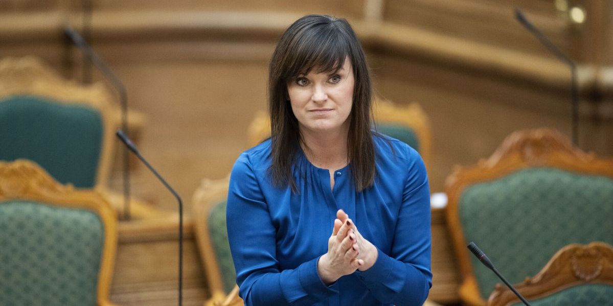 Sundhedsminister Sohpie Løhde (V) afviser KL's bekymring for, at halvanden sygeplejerskene pr. kommune ikke er nok til at opfylde regeringens ambitioner om bedre forebyggende indsats for kroniske syge.