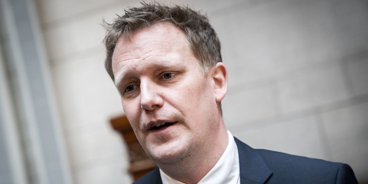 En ny lov pålægger jobcentrene at sende flere ledige i virksomhedspraktik, og det bekymrer, Beskæftigelses- og integrationsborgmester i København, Jens-Kristian Lütken (V).