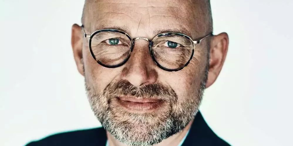 "Selv med den hidtidige bevilling havde vi op mod ni måneders ventetid på at få afklaret sagerne. Den ventetid kan gå hen og blive meget kraftigt forlænget," siger Rasmus Kjeldahl.