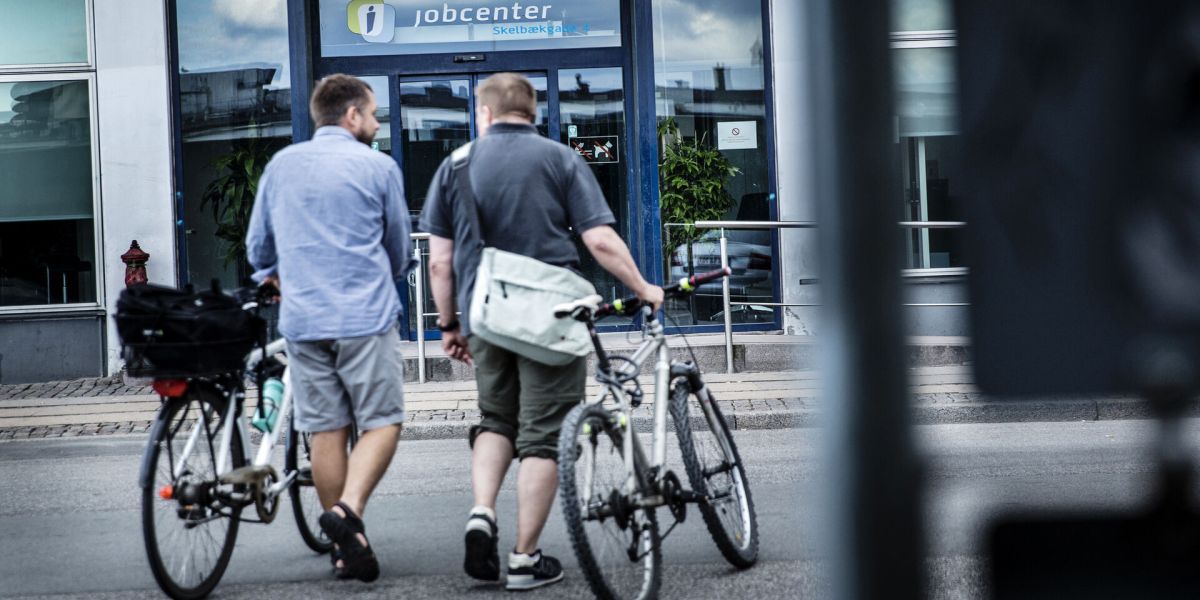 En tidlig indikator fra Danmarks Statistik viser, at der i marts var i alt 82.300 ledige. Det svarer til en ledighed på 2,8 procent.