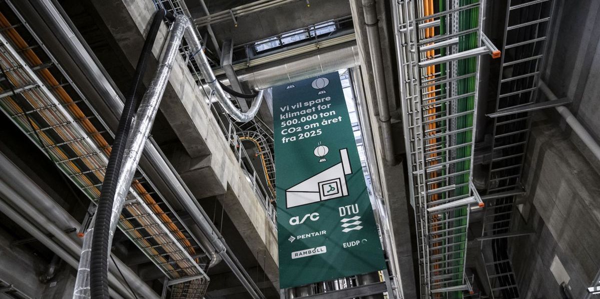 Alene på Amager Ressource Center, ARC, kan man ifølge direktøren opfange 500.000 tons CO2 om året - eller godt tre gange så meget som regeringen forventer med et lovforslag, der skal tvinge en række forbrændingsanlæg ud i konkurs.