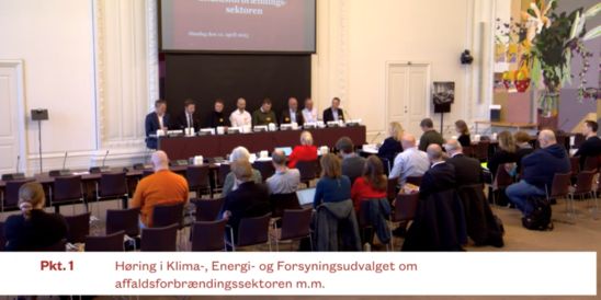Regeringens lovforslag om affaldsforbrænding blev skarpt kritiseret af en række eksperter på en høring arrangeret af Folketingets Klima-, Energi- og Forsyningsudvalg.