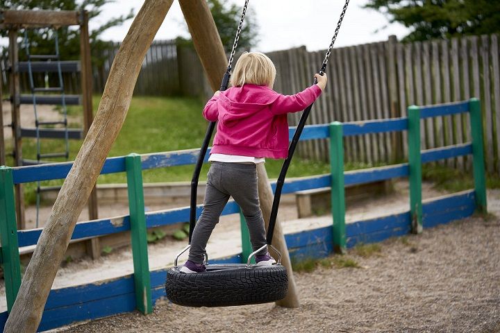 Børnene i Aarhus' børnehaver og vuggestuer kan se frem til at blive hentet en halv time tidligere om mandagen.
