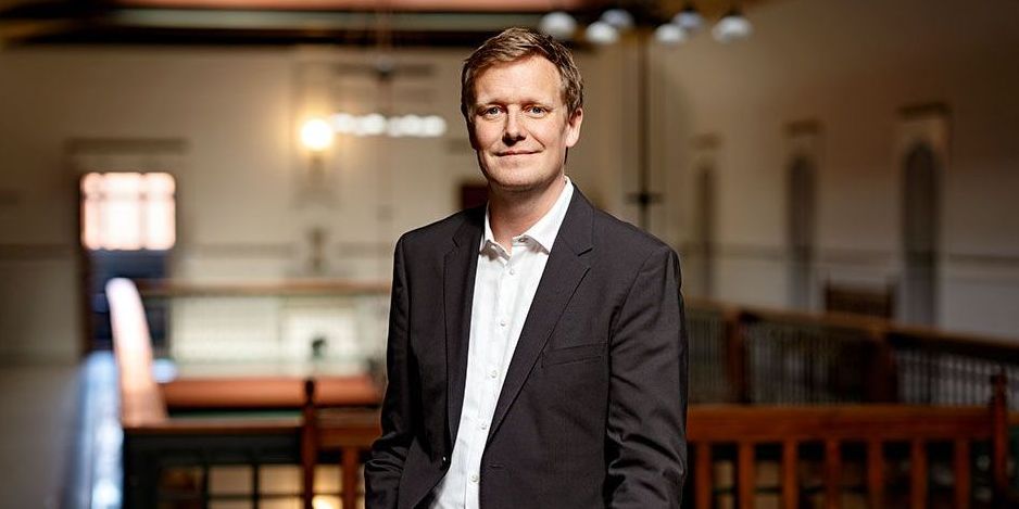 Venstres leder på rådhuset i København, beskæftigelsesborgmester Jens-Kristian Lütken, ønsker, at man giver borgerne skattelettelser fremfor fortsat at have en bugnende pengekasse i kommunen.