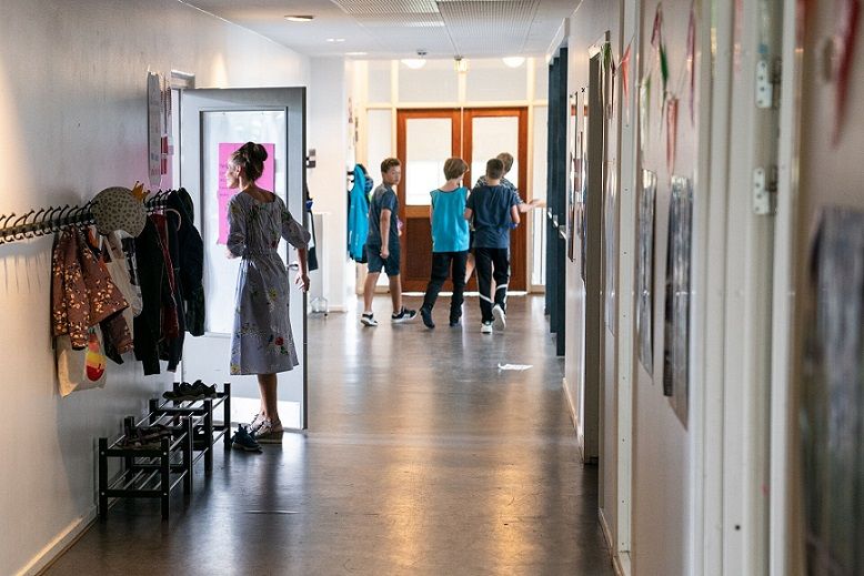 I løbet af foråret er 309 lærere varslet afskediget. Det viser tal fra Danmarks Lærerforening, der hver måned tæller, hvor mange medlemmer der er blevet varslet fyret på grund af arbejdsmangel og besparelser i kommunerne.