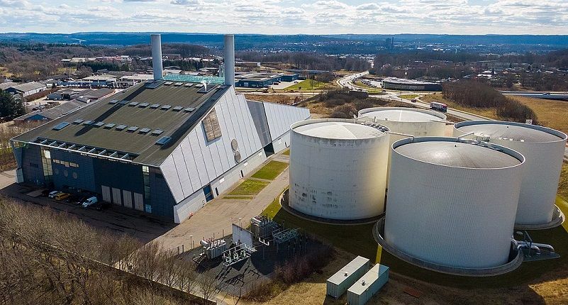Silkeborg Forsyning har tabt 70 millioner kroner på at spekulere i elpriser. Regningen ender hos forbrugerne, og det har fået borgmesteren til at udskifte den politiske del af bestyrelsen.