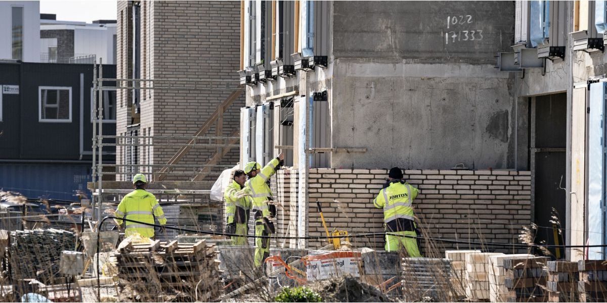 Antallet af ledige på det danske arbejdsmarked steg nemlig med 600 personer i juli, viser nye tal fra Danmarks Statistik. Dermed var der 83.500 ledige i juli.