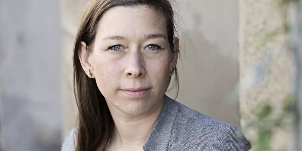 "Det siger sig selv, at færre dygtige kollegaer betyder større travlhed og mindre faglig sparring, som igen går ud over kvaliteten og dermed fagets omdømme," skriver Ditte Brøndum, næstforkvinde i Dansk Socialrådgiverforening.