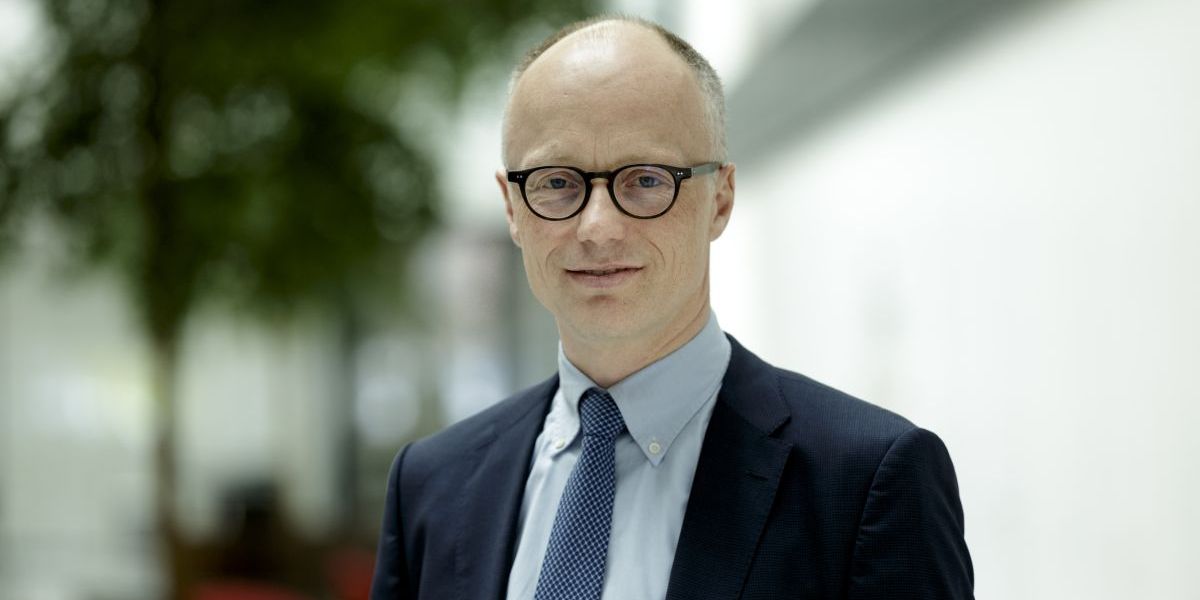 Steen Nielsen, vicedirektør i DI, mener, at landets kommuner bør blive bedre til at sætte unge i kontakt med arbejdsmarkedet.