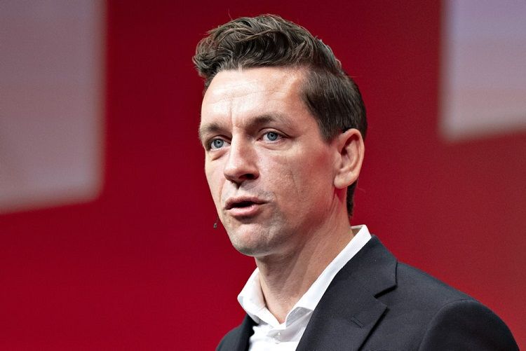 Udlændinge- og integrationsminister Kaare Dybvad Bek (S) afviser ikke, at der kan blive tale om justeringer af særloven.
