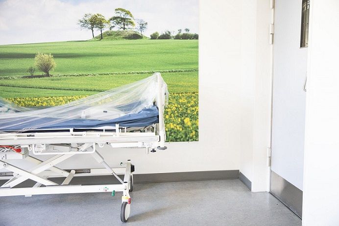 3.800 pladser tilhørende kommunerne svarer til ca. 88 procent af det samlede antal medicinske senge på hospitalerne, efter at de har reduceret deres sengekapacitet.