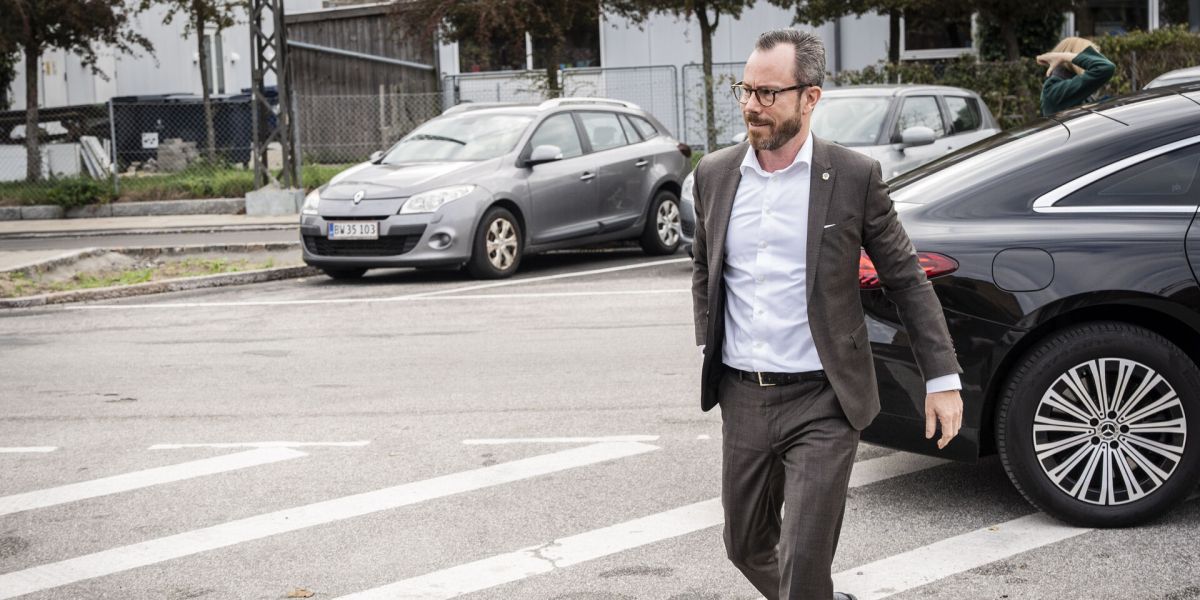 Økonomiminister og venstreformand Jakob Ellemann-Jensen siger, at vi i Danmark skal "møde mennesker med en forventning om, at man både kan og vil arbejde".
