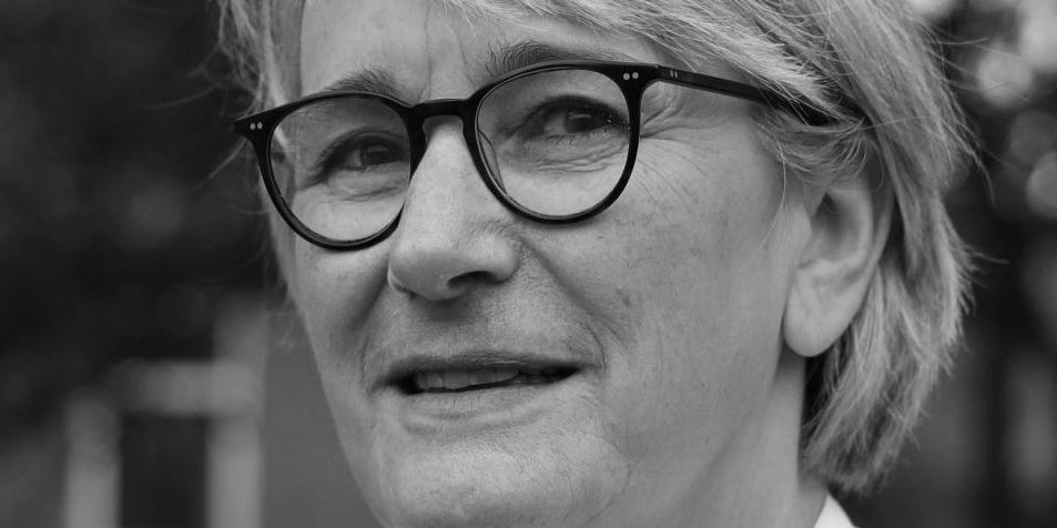 Klinisk professor Karen Andersen-Ranberg, forsker i forebyggelse af indlæggelse af ældre, mener, at de kommunale sygeplejersker har brug for et kompetenceløft.