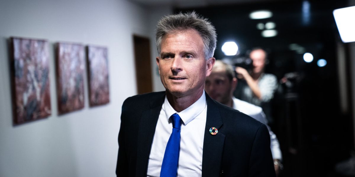 Kim Valentin ser frem til de nye opgaver som beskæftigelsesordfører for Venstre. I første omgang skal han dog bruge noget tid på at sætte sig ordentlig ind i opgaverne.
