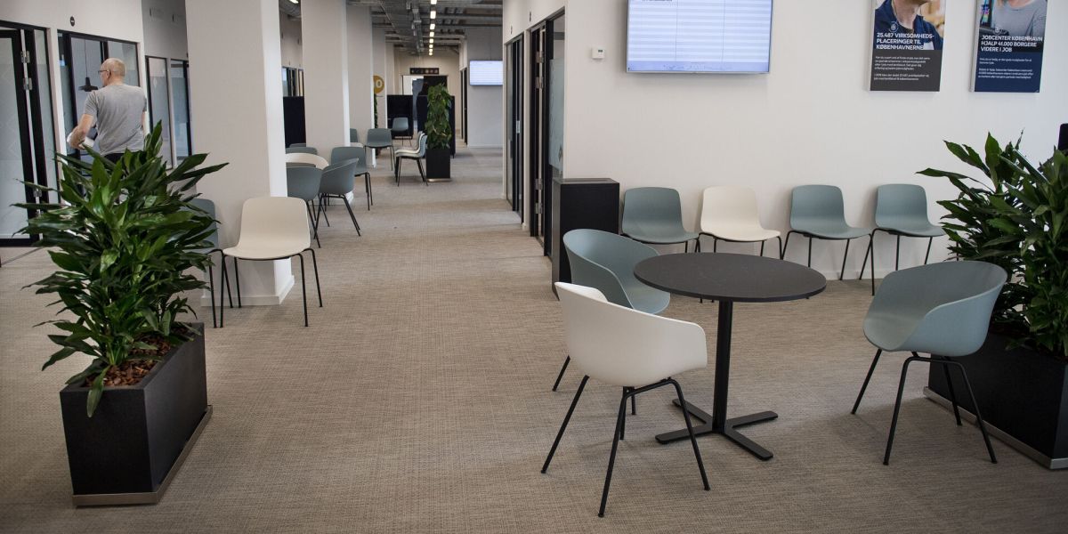 Arbejdsmiljøet på en specifik afdeling på jobcenteret i Syddjurs Kommune er så dårligt, at kommunen nu har fået påbud om at forbedre det. Billedet er et arkivfoto - og stammer ikke fra Jobcenter Syddjurs