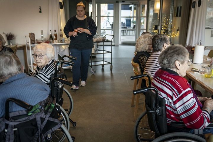 Udenlandsk arbejdskraft er drivkraften i mange, danske kommuner - og det fortsætter fremadrettet, lyder det fra Dansk Erhverv.