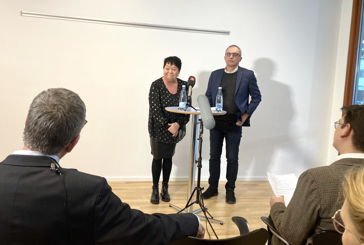 Forhandlingsfællesskabets Mona Striib og Michael Ziegler fra KL udvekslede fredag krav forud for overenskomstforhandlingerne og svarede på spørgsmål fra pressen ved en seance i KL-Huset.